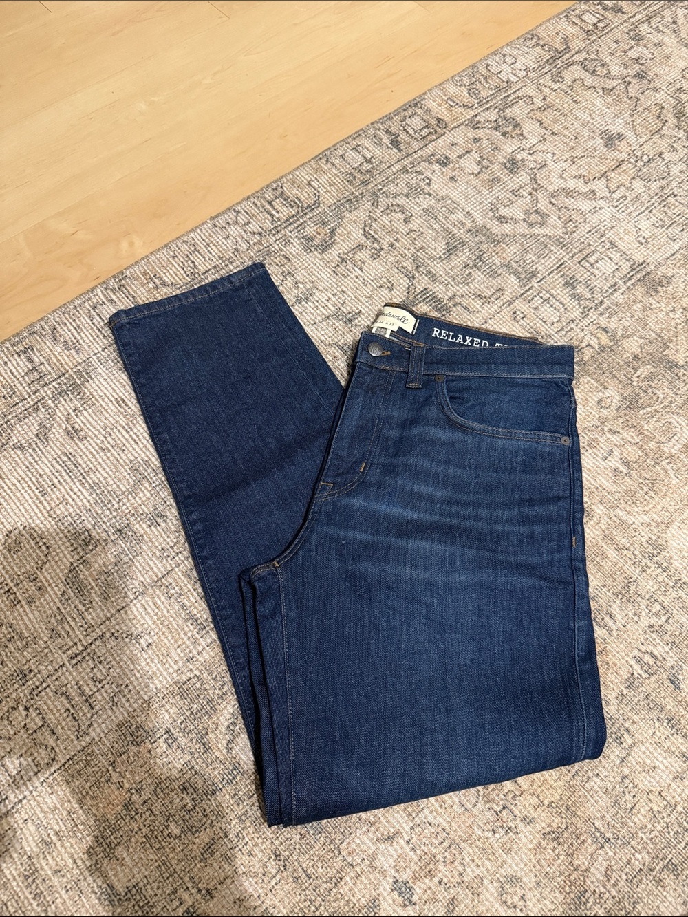 Madewell Men's Relaxed Tapper Dark Blue Denim Jeans